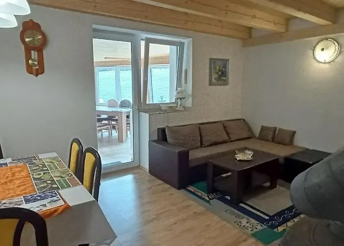 Sunny House *